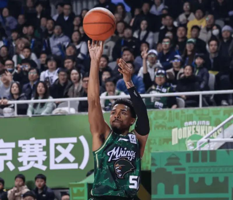 yl23455永利平台-同曦双核齐爆是真恐怖！汉兹+郭昊文轰74分，攻坚拉满却无缘集训